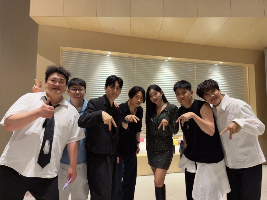 조정민 아문다밴드.jpg
